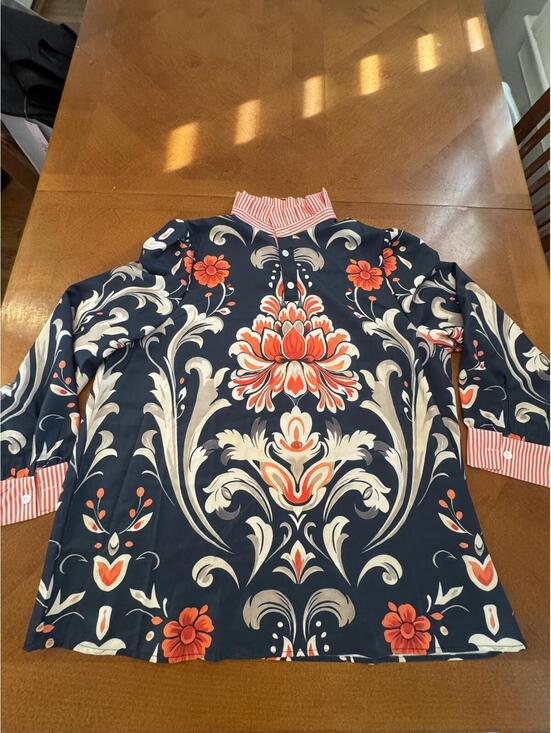 Tops - Floral Patterned Long Sleeve Blouse with Contrast Cuffs and Collar 2-103